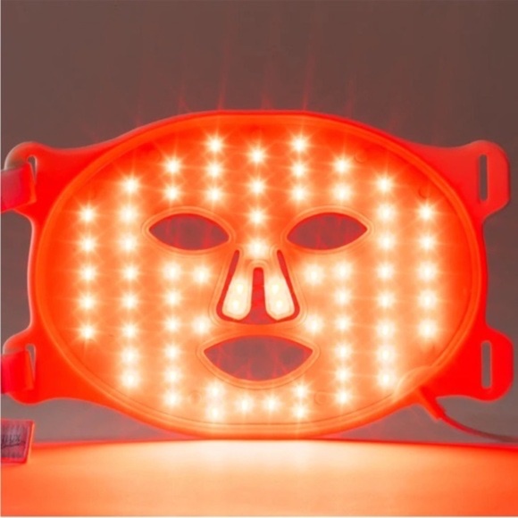 Omnilux Contour LED Light Therapy Mask - White and Green - Picture 5 of 5